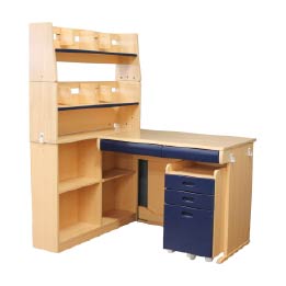 �X�e�b�v�A�b�v�f�X�NL�V���[�Y�̃Z�p���[�g�X�^�C��